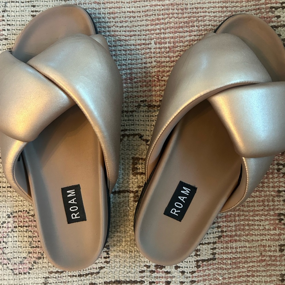 ROAM rose Gold Sandals Slide X-Strap
